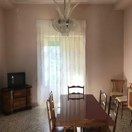La Casa Della Signorina 度假居 *