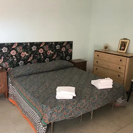 La Casa Della Signorina * Tripi